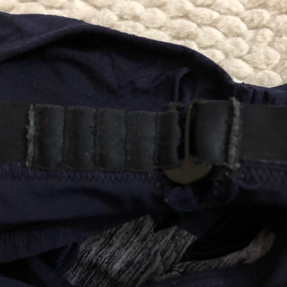 Lululemon Racerback tank. Sz 8 - Picture 4 of 5